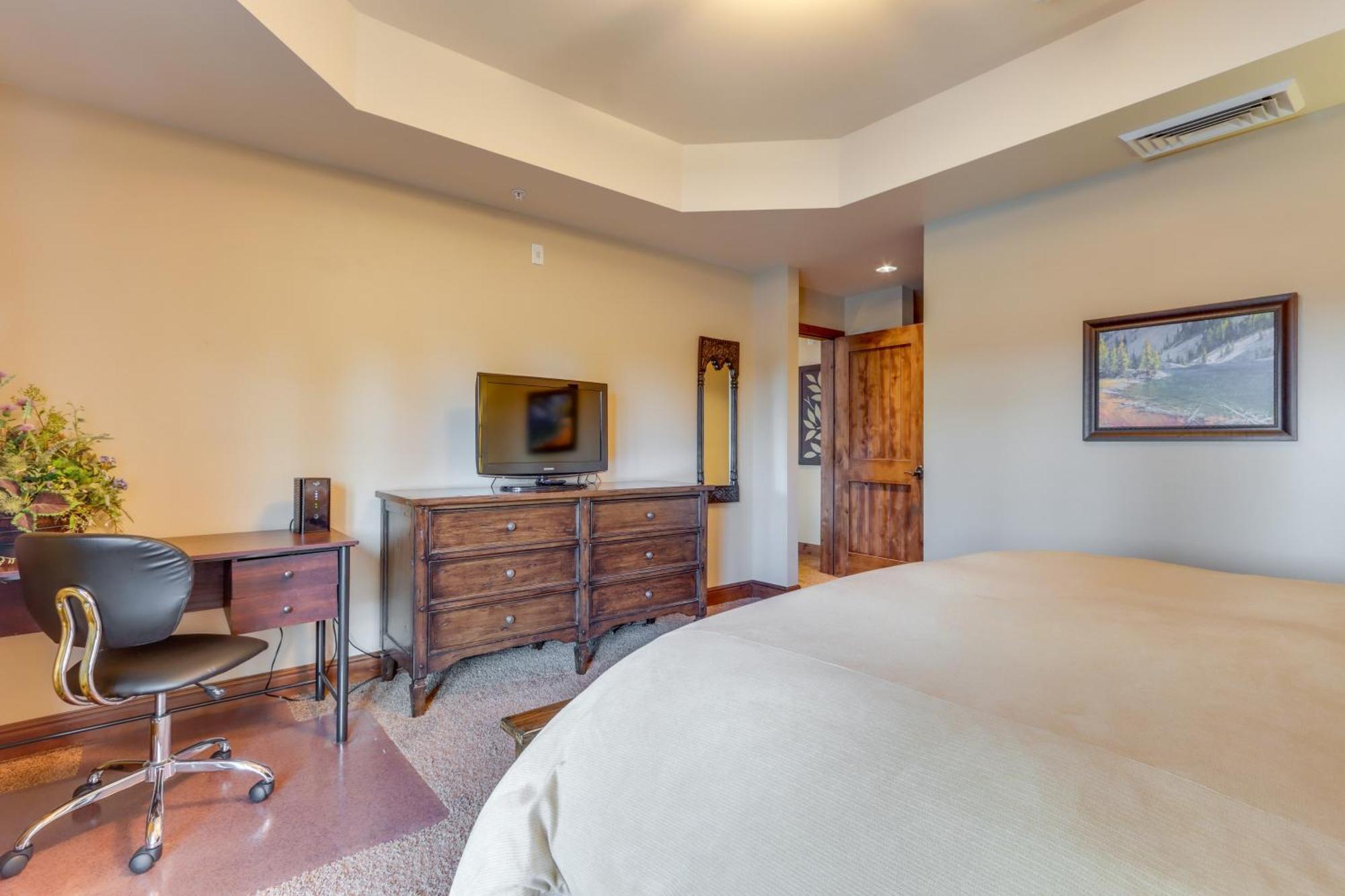 Stunning Getaway In The Heart Of Downtown Mccall Exterior photo