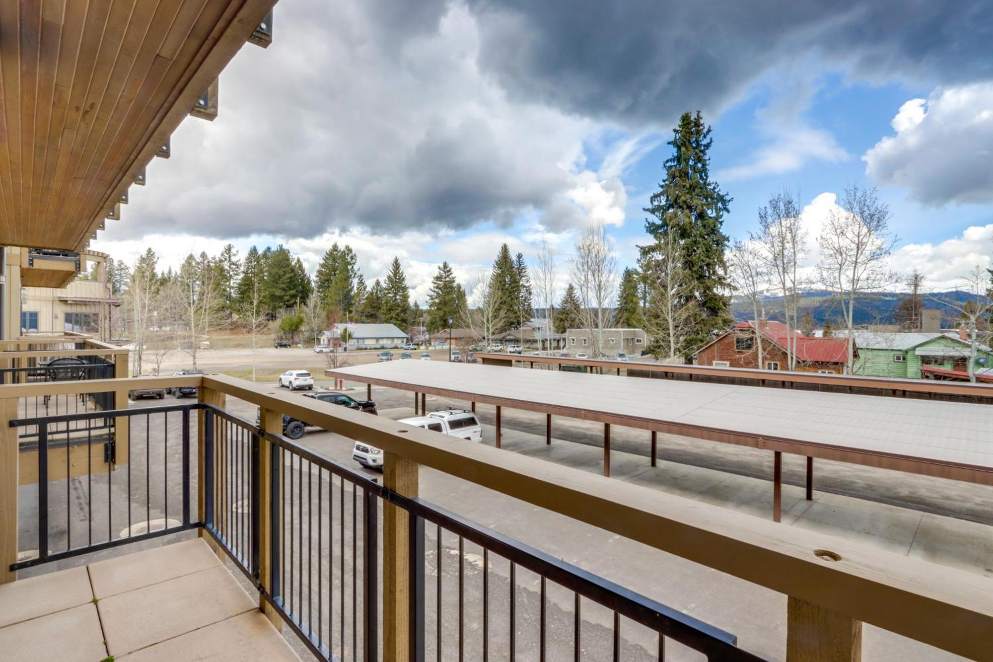 Stunning Getaway In The Heart Of Downtown Mccall Exterior photo