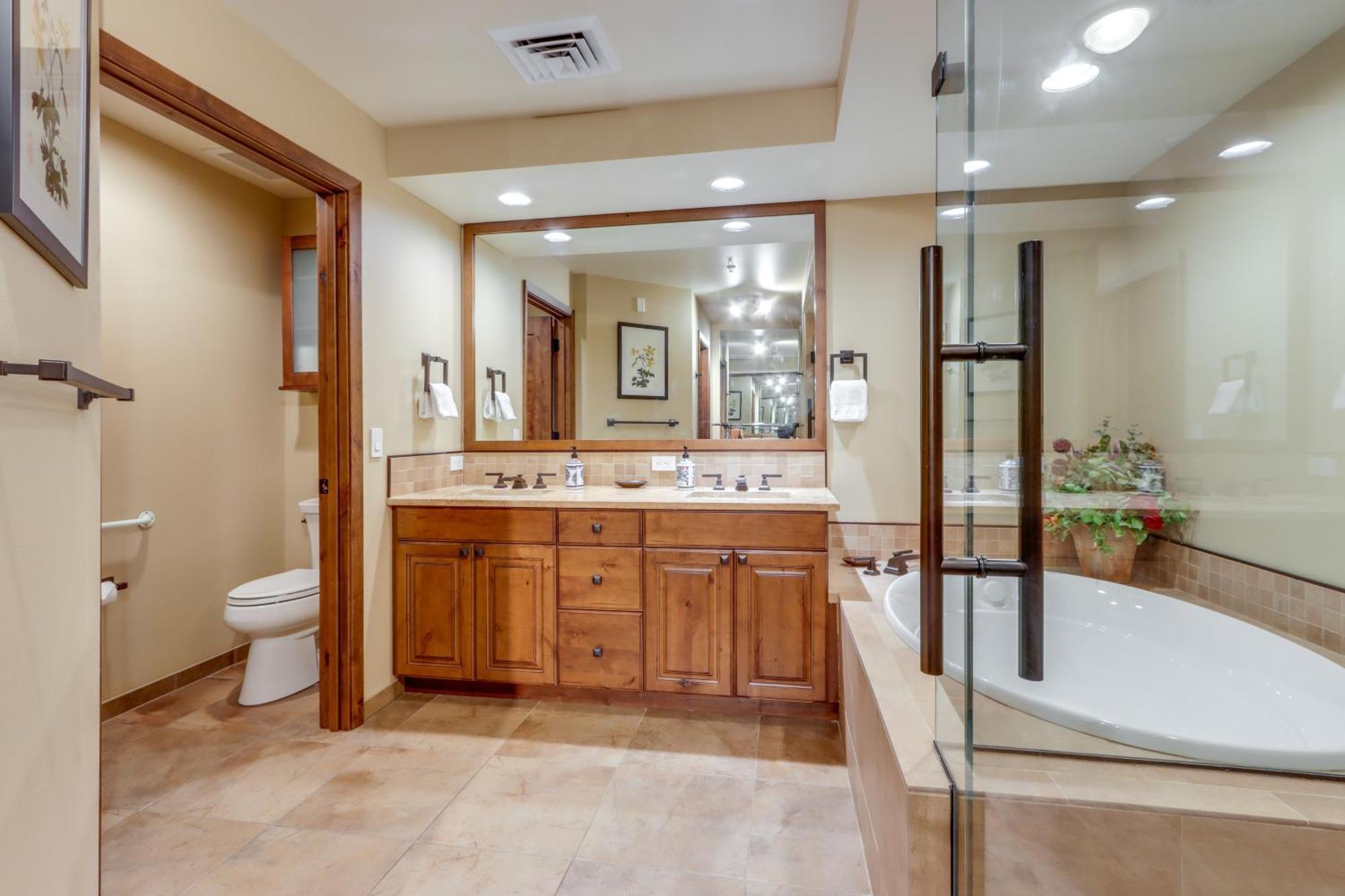 Stunning Getaway In The Heart Of Downtown Mccall Exterior photo