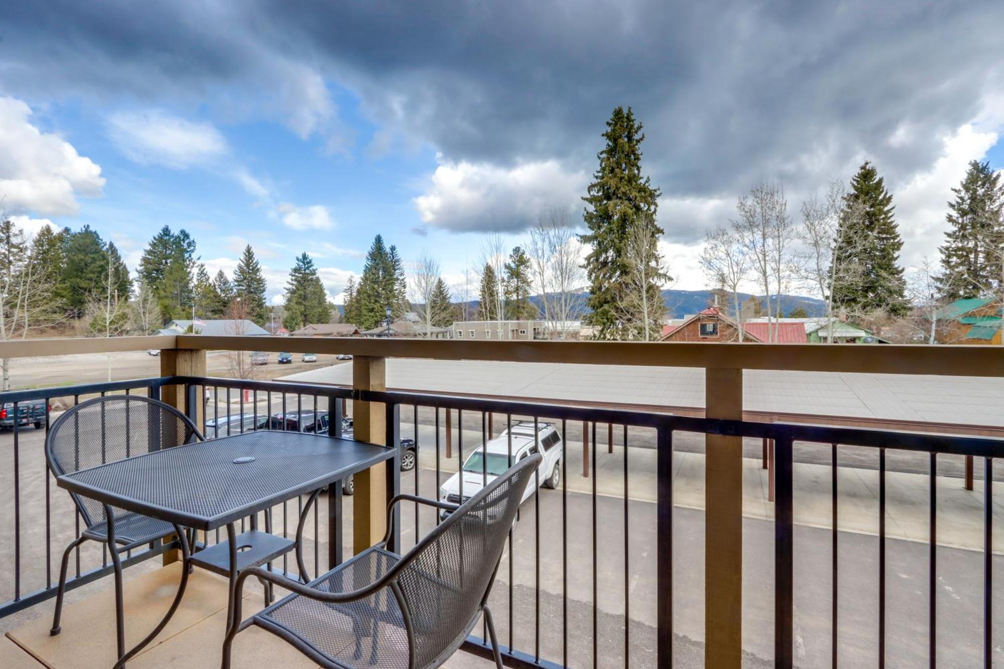 Stunning Getaway In The Heart Of Downtown Mccall Exterior photo